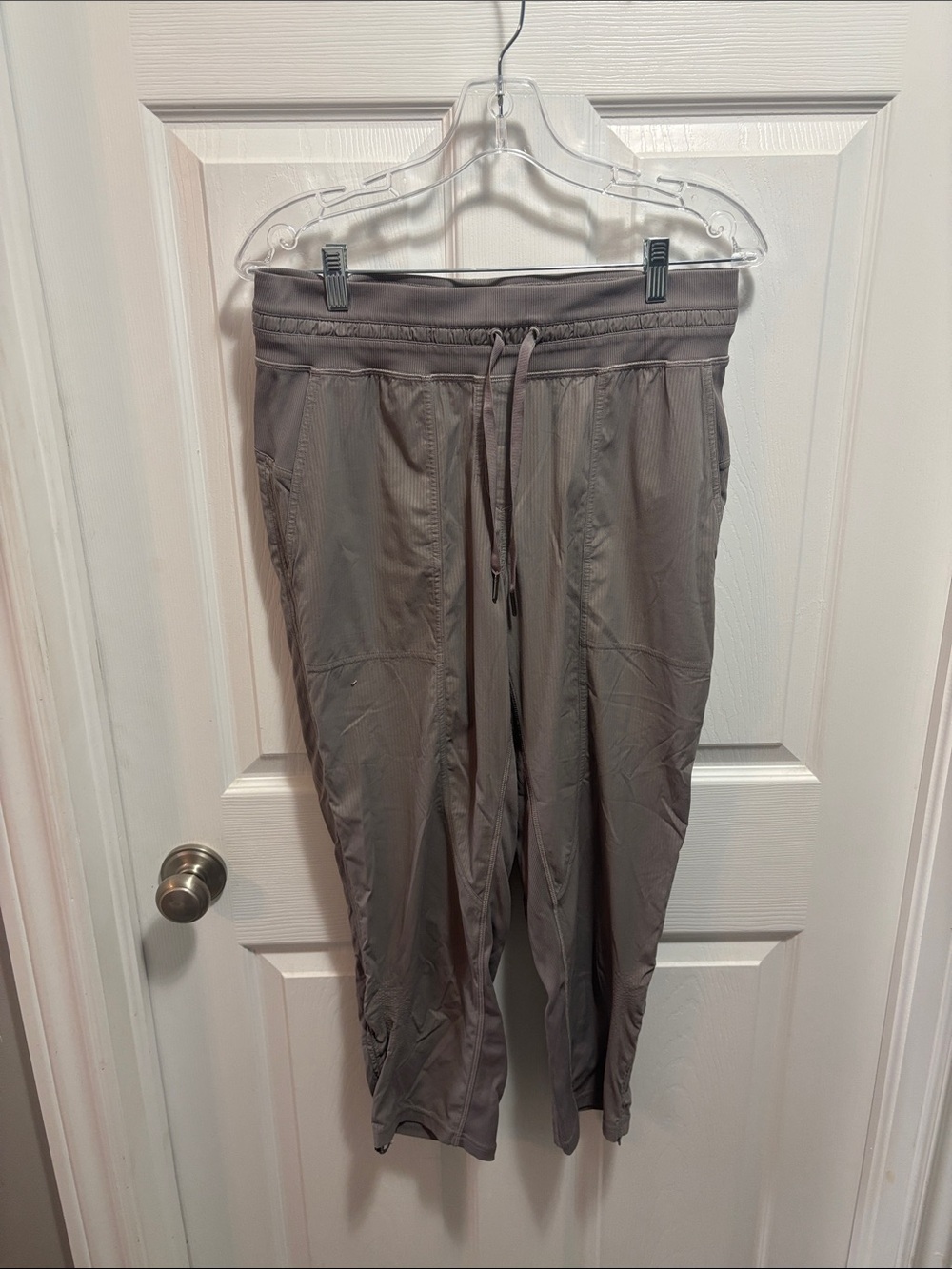 Lululemon Dance Studio Crop *25"
